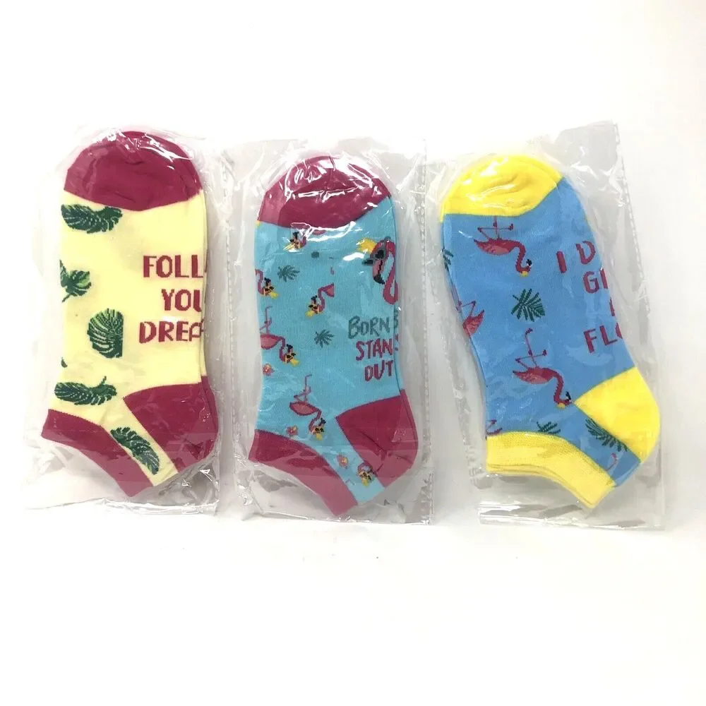 New Womens Pink Flamingo Ankle Socks Size M 7.5-9.5 Athletic Gift Set of 3